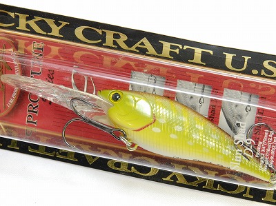 Lot of 2 Lucky Craft USA Fishing Lures 3 3/4 Oz Floating Shad & Chartreuse