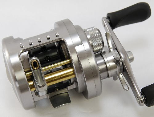 SHIMANO / CALCUTTA CONQUEST DC (USED)